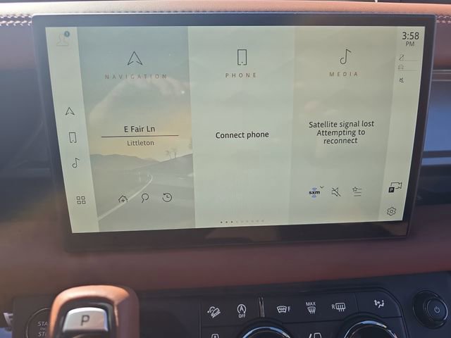 Used 2025 Land Rover Defender 110 image 22