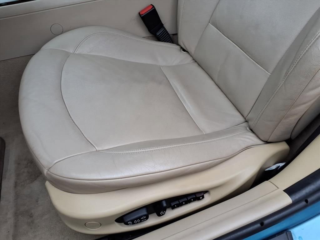 Used 2003 BMW Z4 3.0i image 11