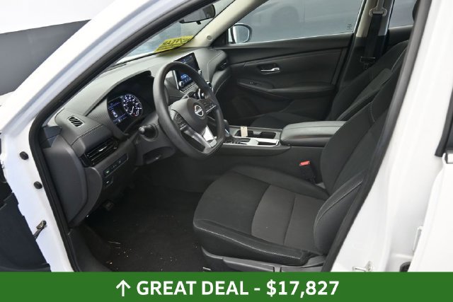 Used 2024 Nissan Sentra SV FWD image 17