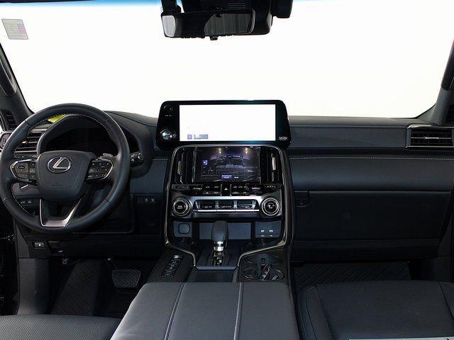 Used 2025 Lexus LX 700h Overtrail w/ Accessory Package (Z1) image 13