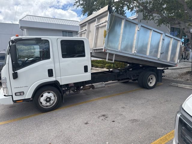 Used 2024 Chevrolet Low Cab Forward image 11