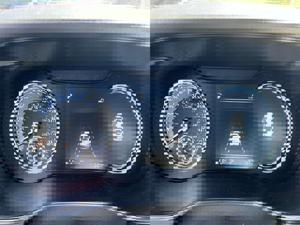 Used 2025 Genesis G70 2.5T w/ Sport Prestige Package image 23