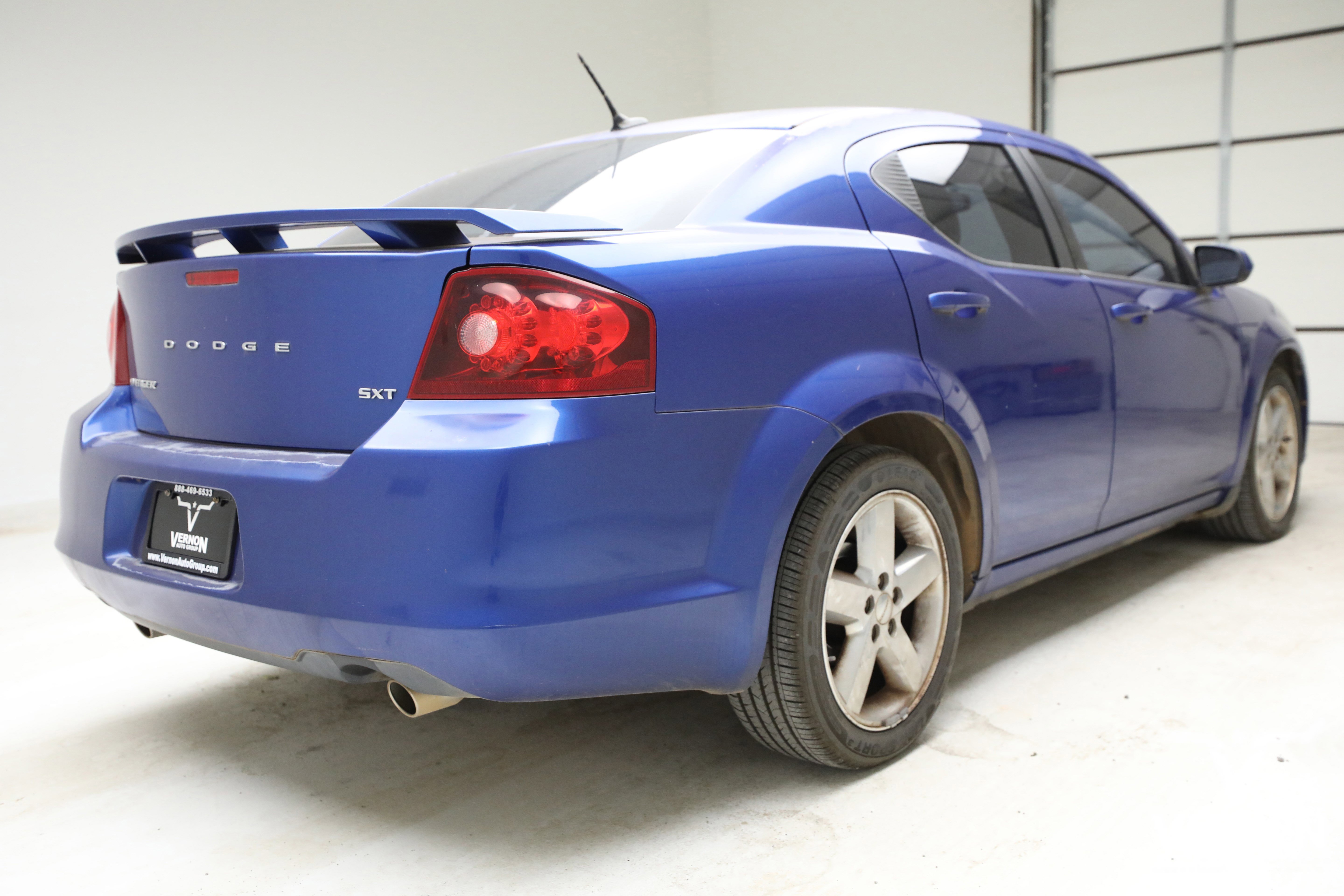 Used 2013 Dodge Avenger SXT w/ Sun/Sound Group image 4