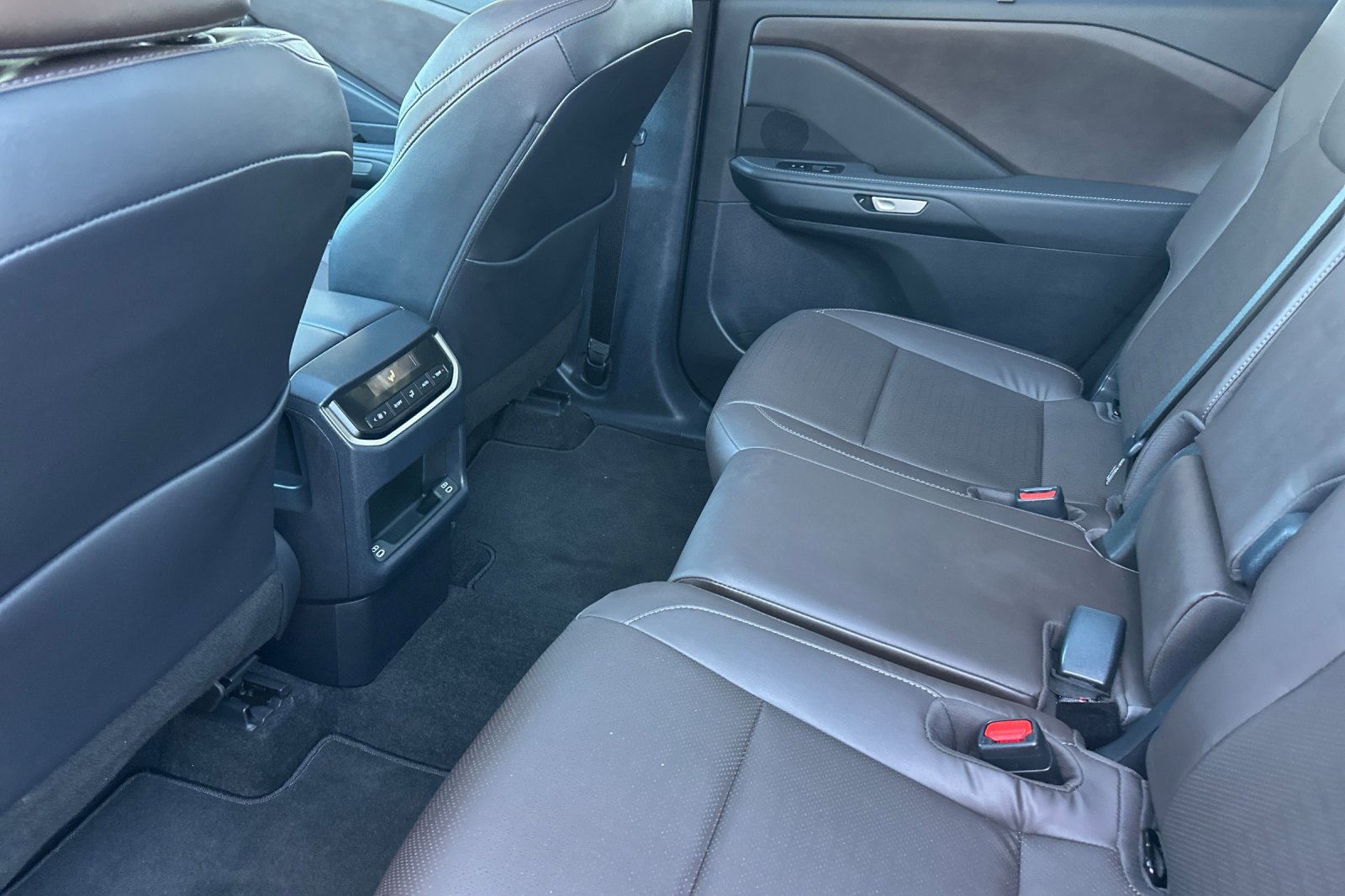 Used 2025 Lexus TX 350 FWD image 12