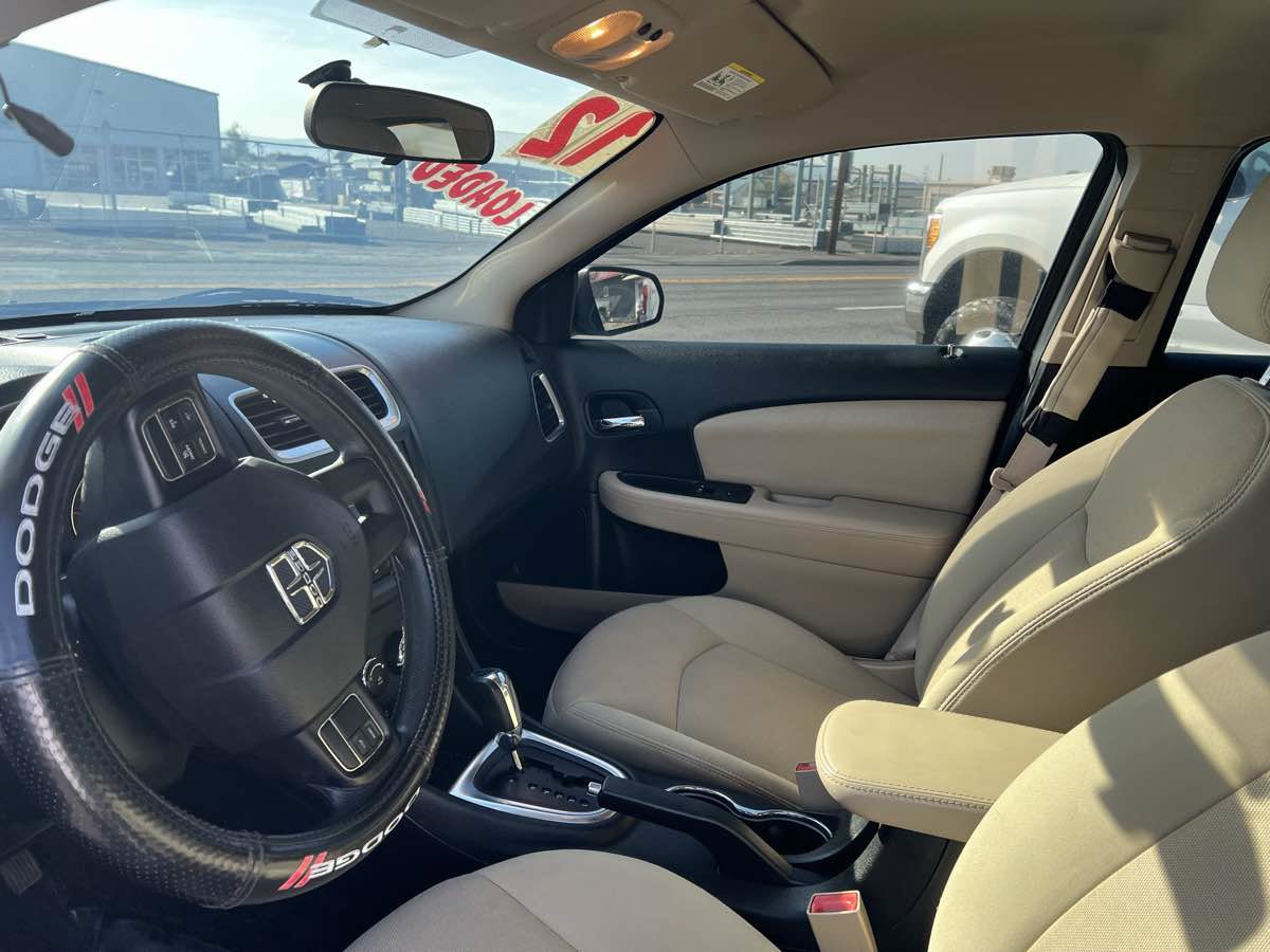 Used 2012 Dodge Avenger SE FWD image 9