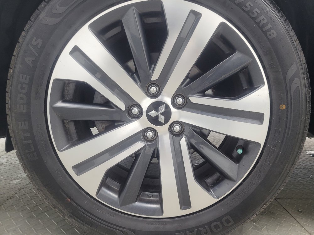 Used 2020 Mitsubishi Outlander Sport ES FWD image 31