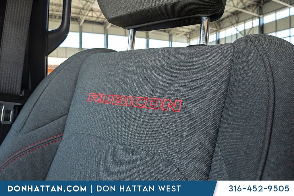 Used 2024 Jeep Wrangler Unlimited Rubicon image 16