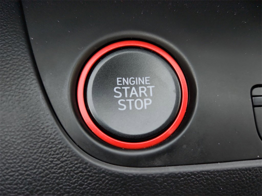 Certified 2024 Hyundai Elantra N Line image 24