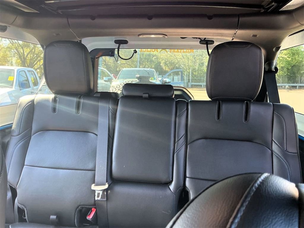 Used 2022 Jeep Wrangler Unlimited Rubicon 4xe w/ Safety Group image 13