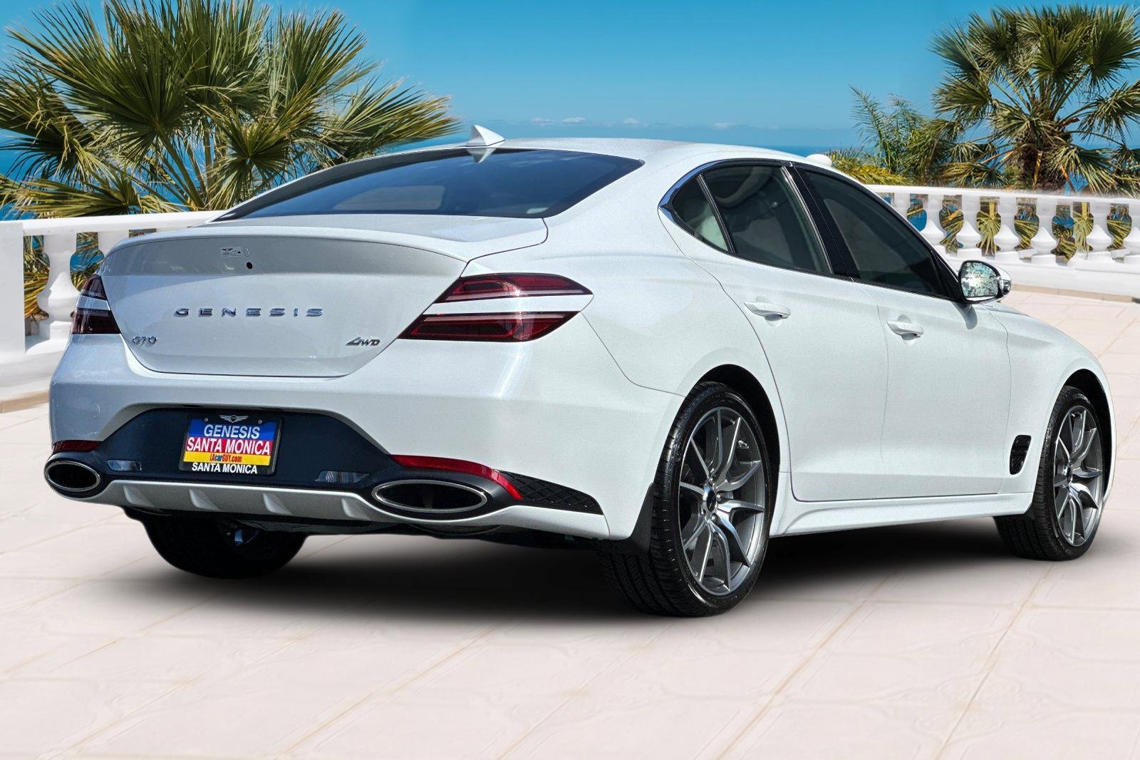 Used 2025 Genesis G70 2.5T image 5