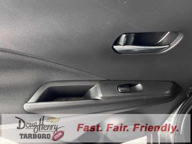 Used 2024 Nissan Kicks SV image 31