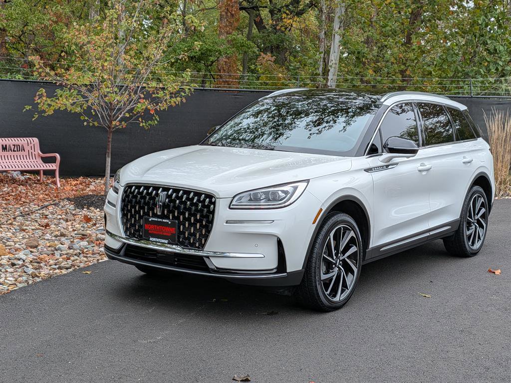 Used 2023 Lincoln Corsair Reserve w/ Equipment Group 201A