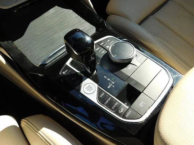 Used 2022 BMW X4 xDrive30i w/ Convenience Package image 21