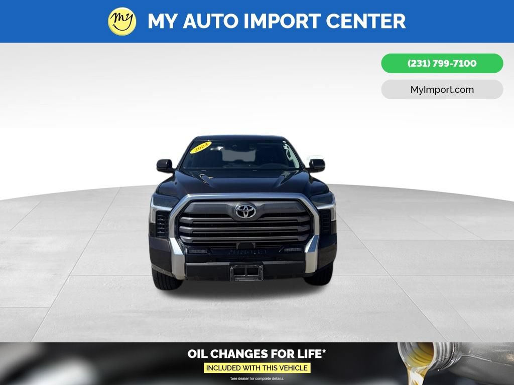 Used 2024 Toyota Tundra Limited w/ Power Package AWD/4WD image 2