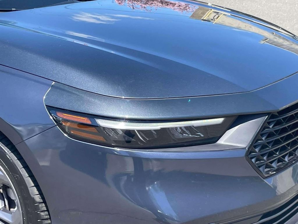 Certified 2023 Honda Accord EX image 9