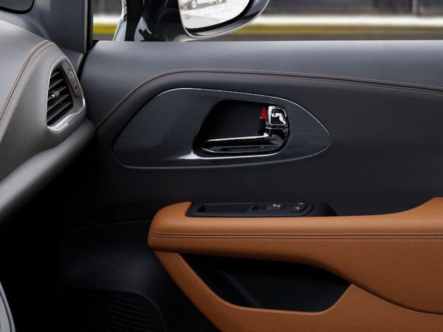 New 2026 Chrysler Pacifica Pinnacle image 25