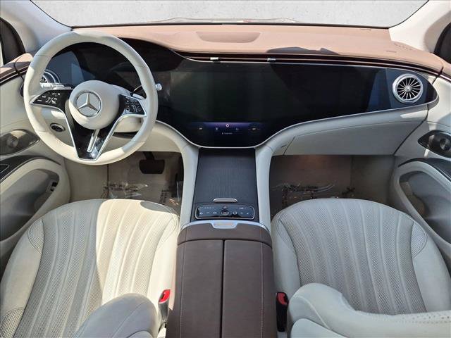 Certified 2023 Mercedes-Benz EQS 580 4MATIC SUV image 18