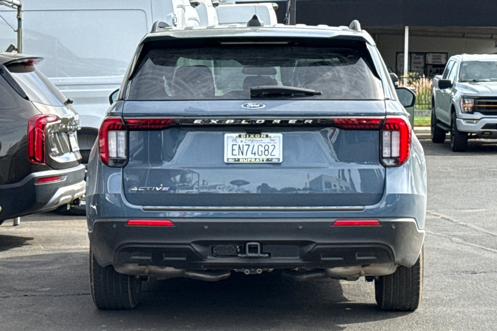 Used 2026 Ford Explorer Active RWD image 5