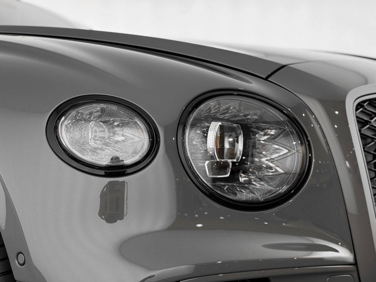 New 2025 Bentley Flying Spur Plug-In Hybrid AWD/4WD image 45