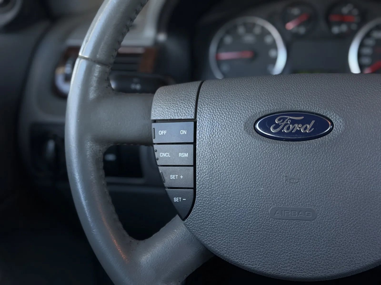 Used 2007 Ford Five Hundred SEL image 20