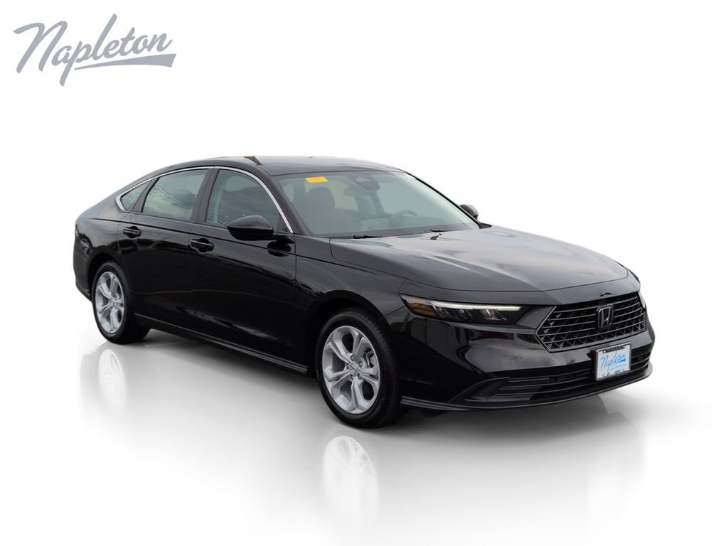 Used 2025 Honda Accord LX image 8