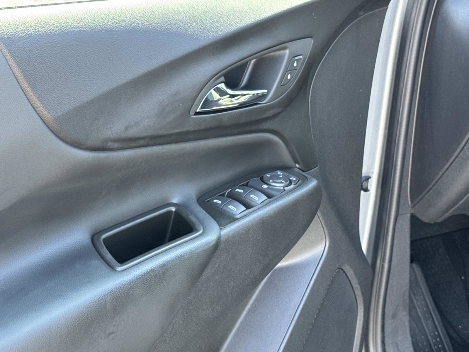 Used 2024 Chevrolet Equinox LT w/ LPO, Floor Liner Package image 20