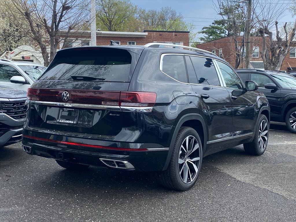 New 2026 Volkswagen Atlas SEL Premium R-Line image 3
