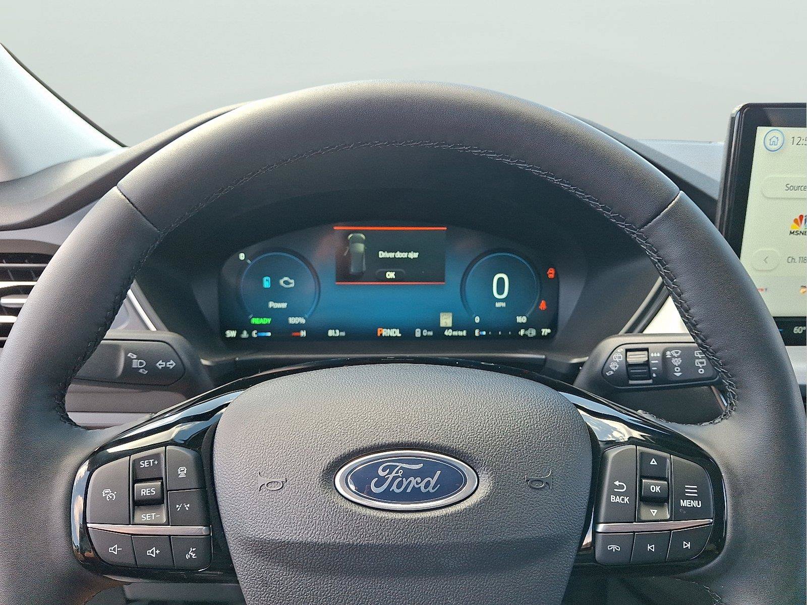 New 2024 Ford Escape SE w/ PHEV Premium Package FWD image 15
