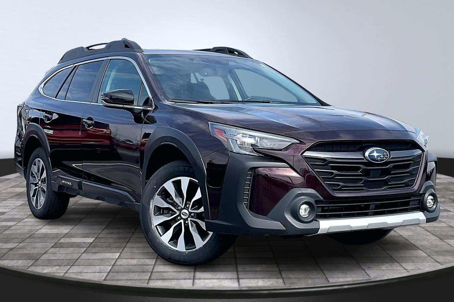 Used 2023 Subaru Outback Limited AWD/4WD image 9