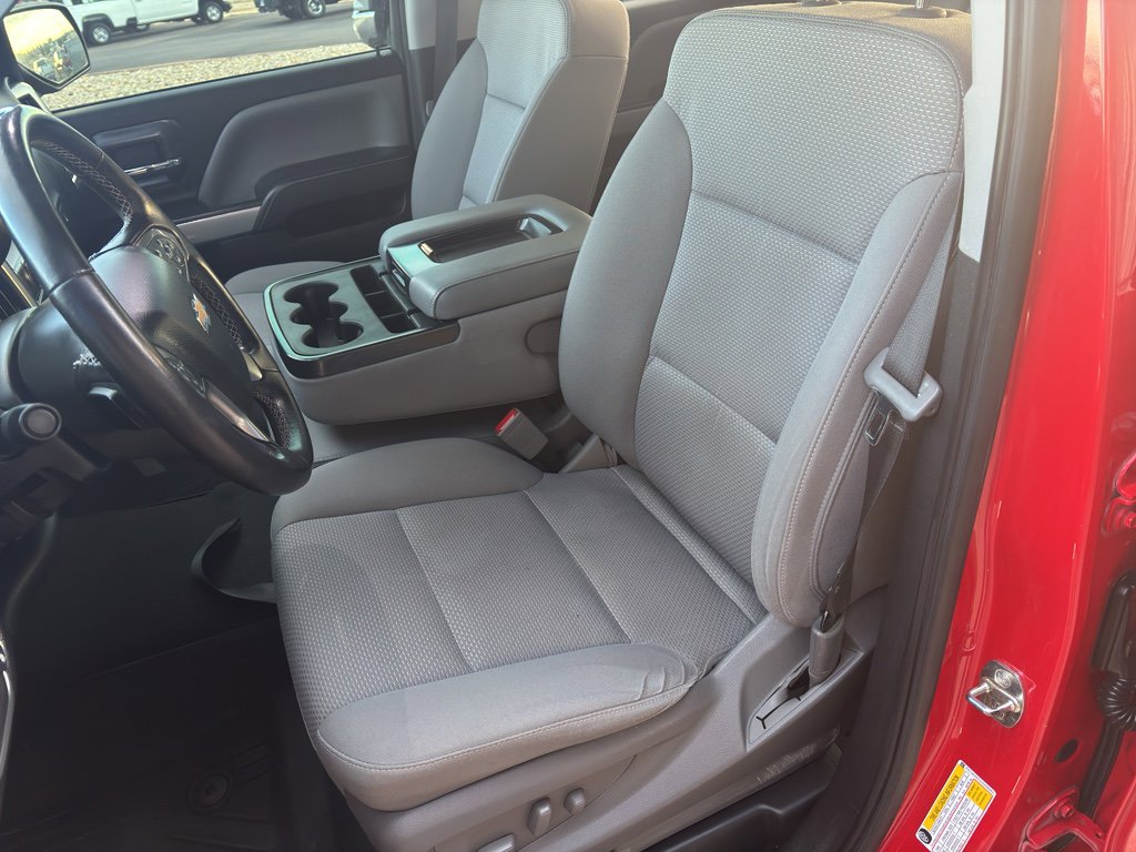 Used 2018 Chevrolet Silverado 1500 LT w/ All Star Edition image 9