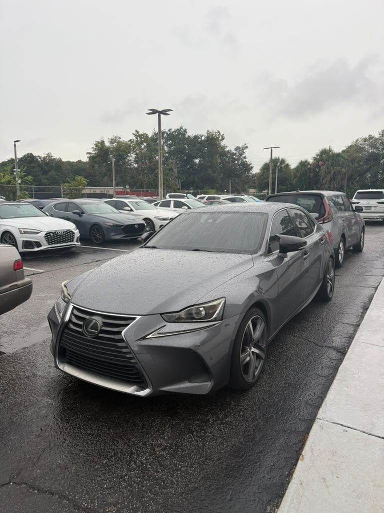 Used 2018 Lexus IS 300 w/ Premium Package RWD image 1