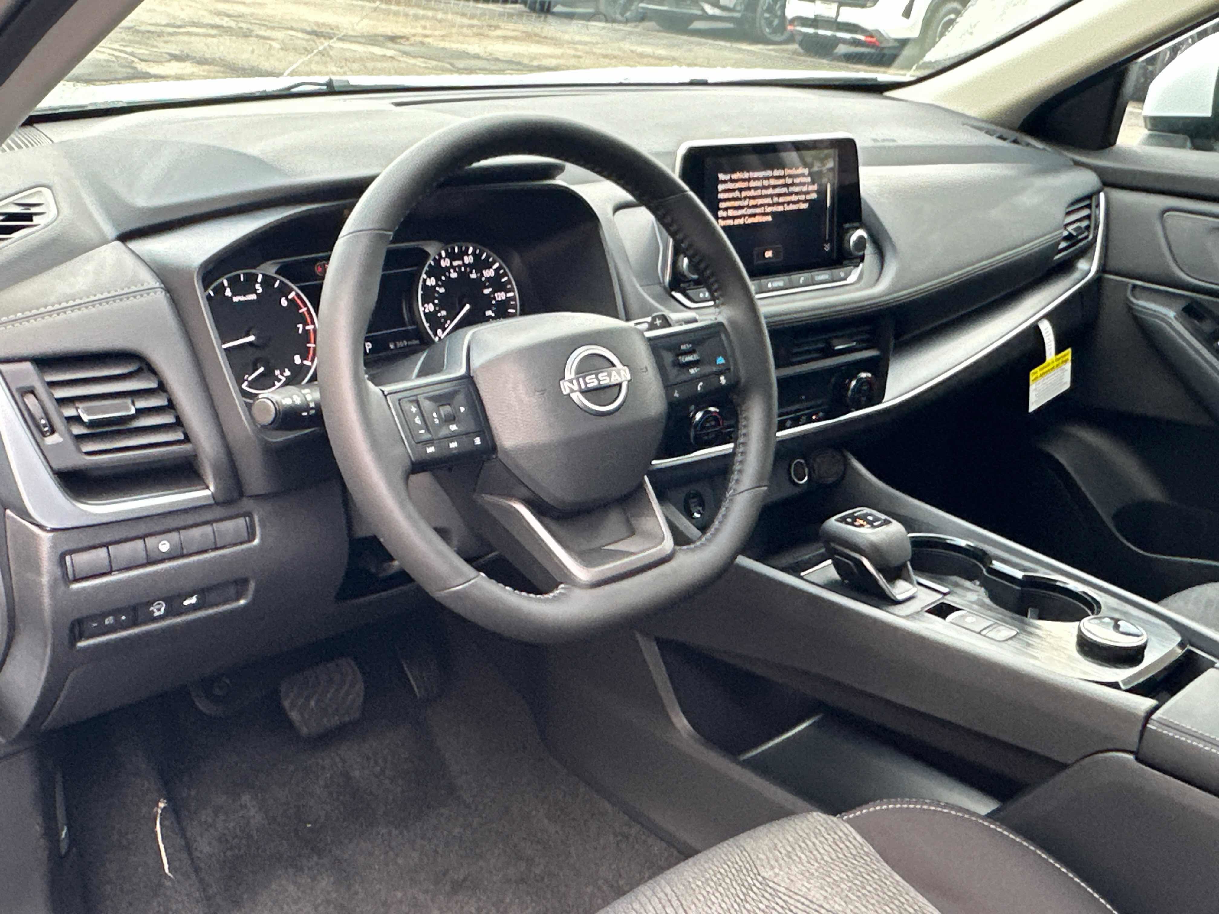 New 2026 Nissan Rogue SV AWD/4WD image 27
