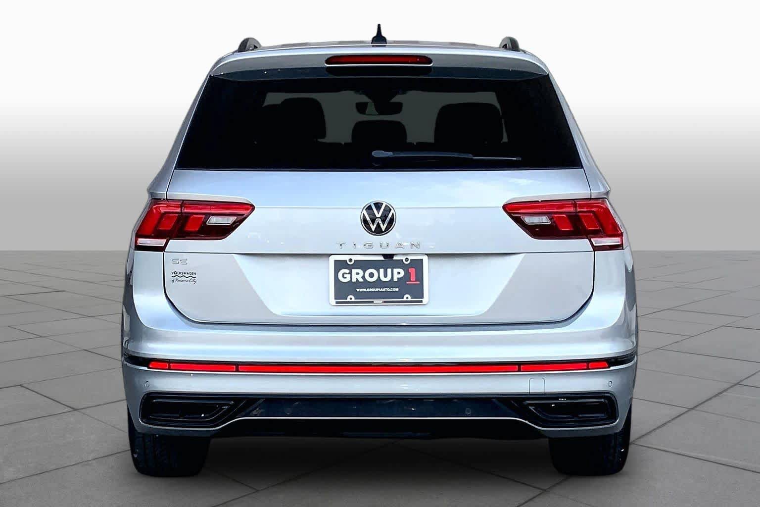 Used 2023 Volkswagen Tiguan SE R-Line FWD image 5