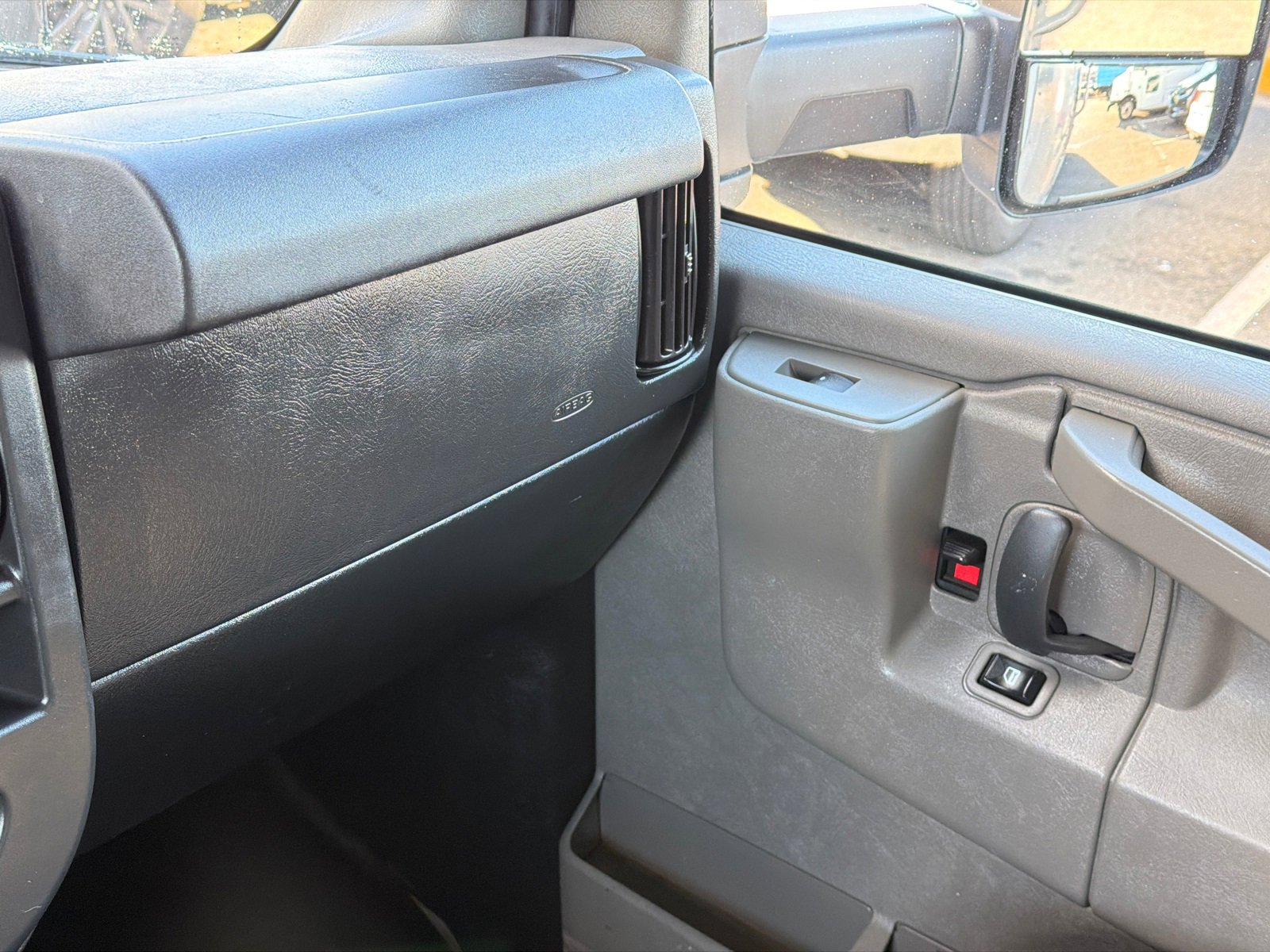 Used 2021 Chevrolet Express 3500 Work Van w/ Power Convenience Package image 27