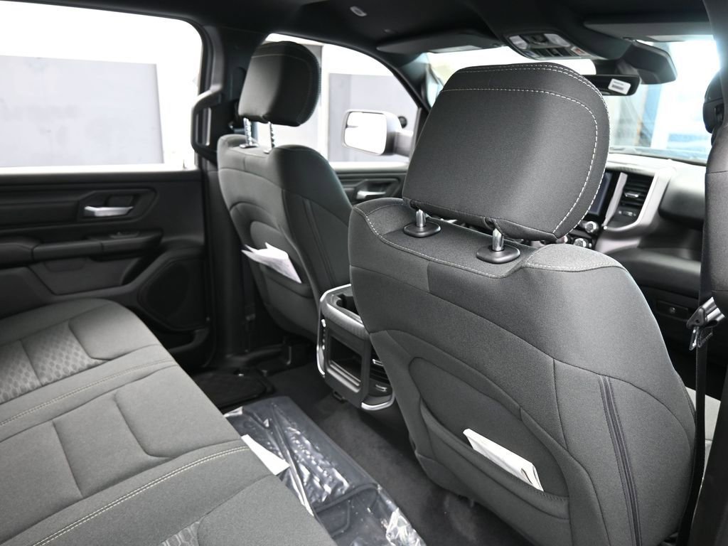 New 2026 RAM 1500 Express image 37