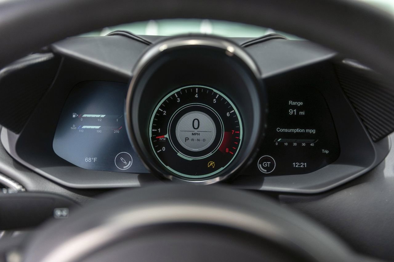 Used 2019 Aston Martin DBS Superleggera RWD image 37