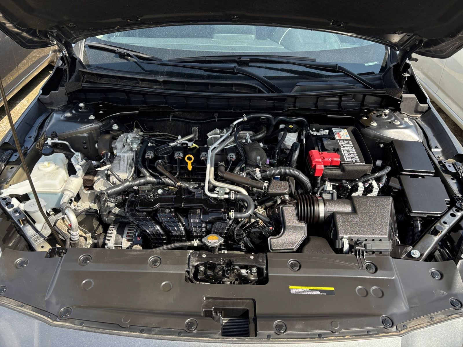Used 2025 Nissan Altima 2.5 SV FWD image 32