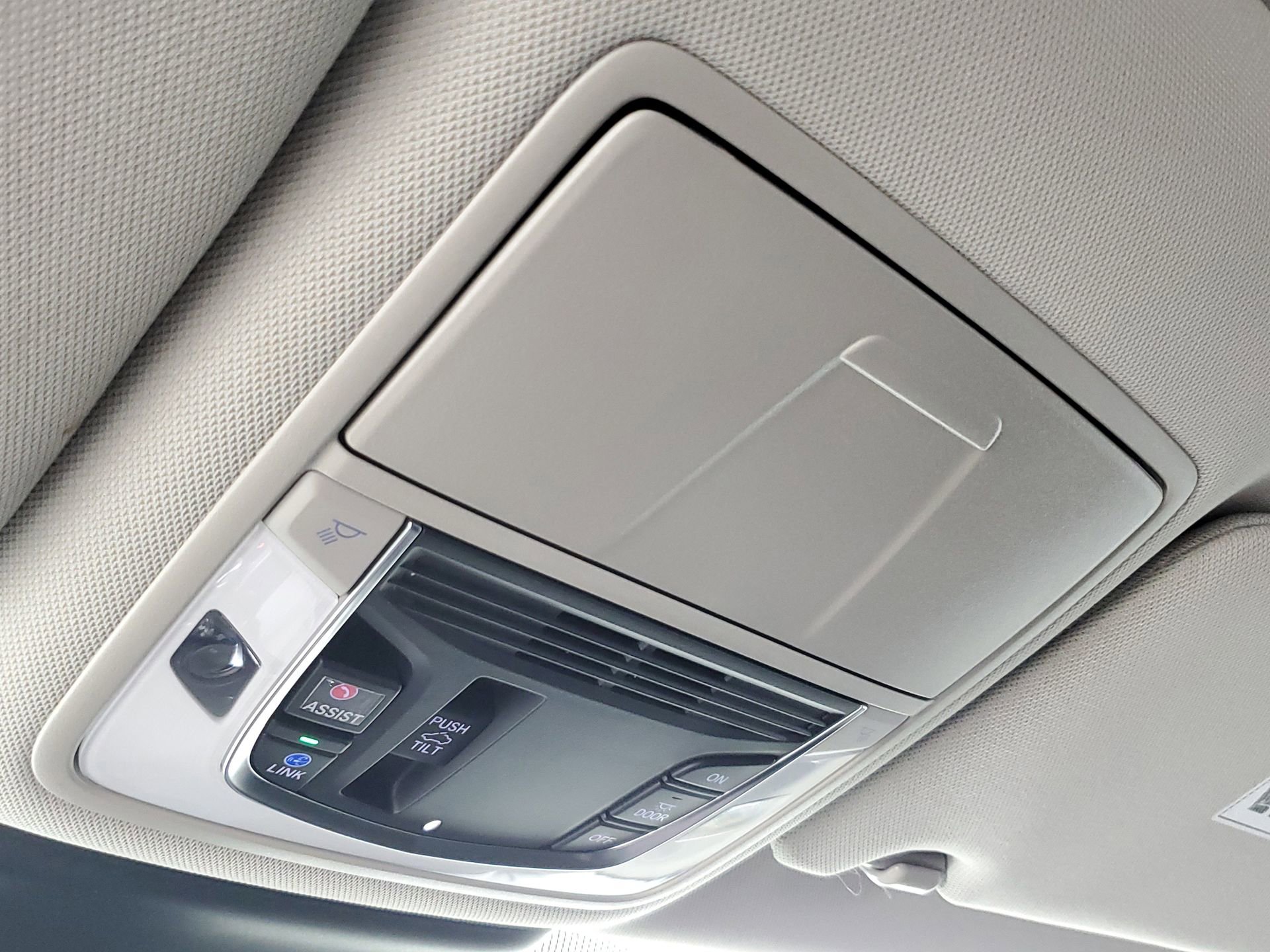 Used 2023 Acura TLX image 42