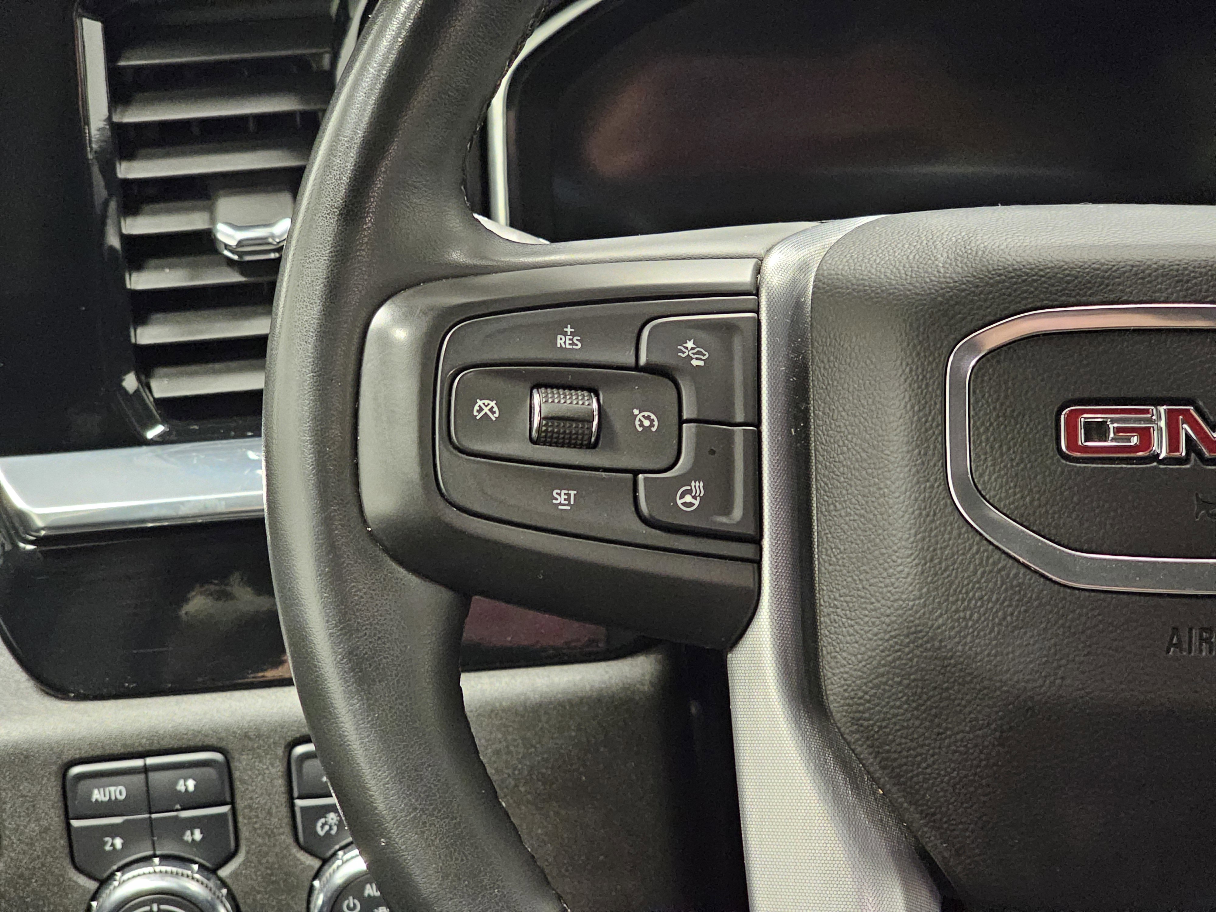 Used 2024 GMC Sierra 2500 SLT image 20