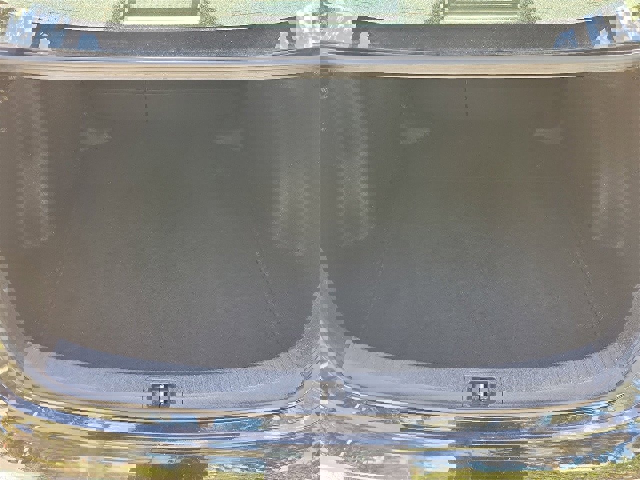 Used 2024 Toyota Corolla LE image 8