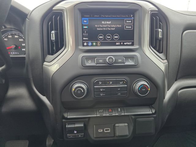 Used 2022 Chevrolet Silverado 2500 Custom w/ Custom Value Package image 27
