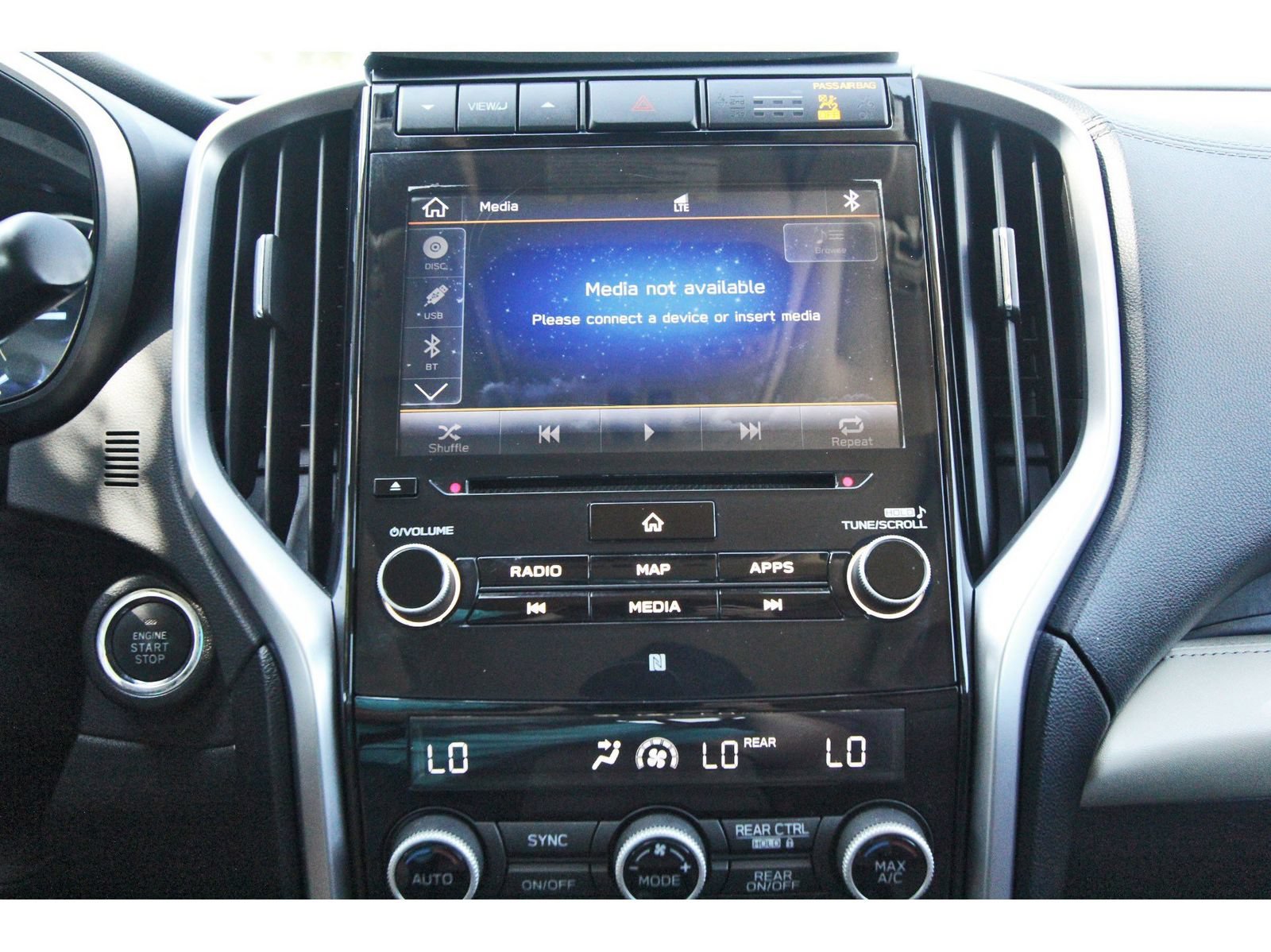 Used 2021 Subaru Ascent Touring AWD/4WD image 23