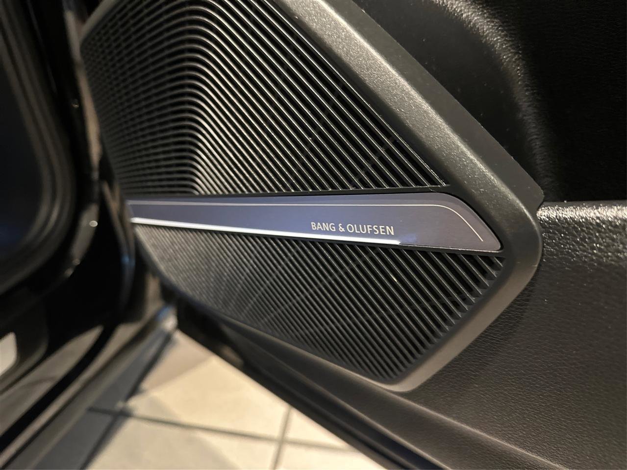 Used 2021 Audi SQ5 Premium Plus w/ Premium Plus Package image 41