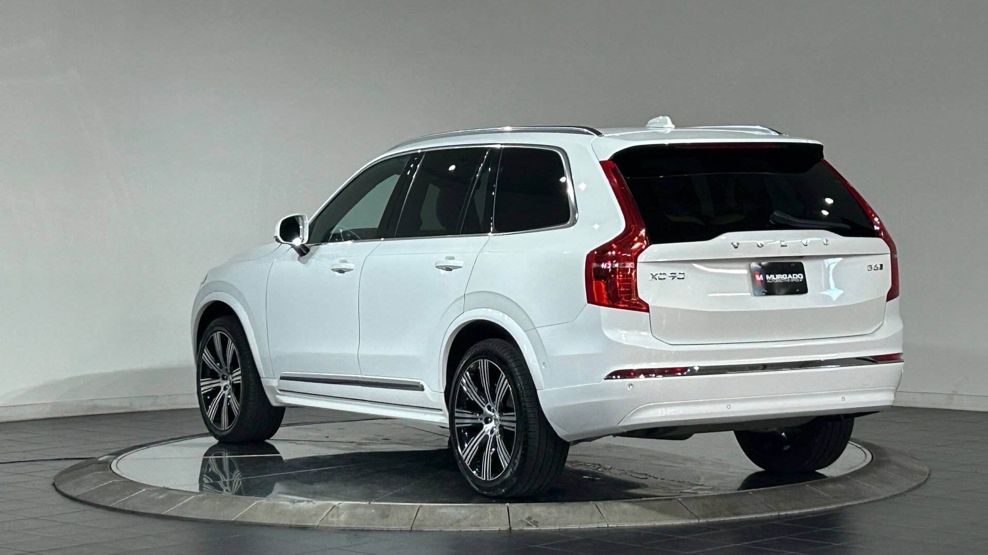 Used 2023 Volvo XC90 B6 Ultimate w/ Protection Package Premier AWD/4WD image 7