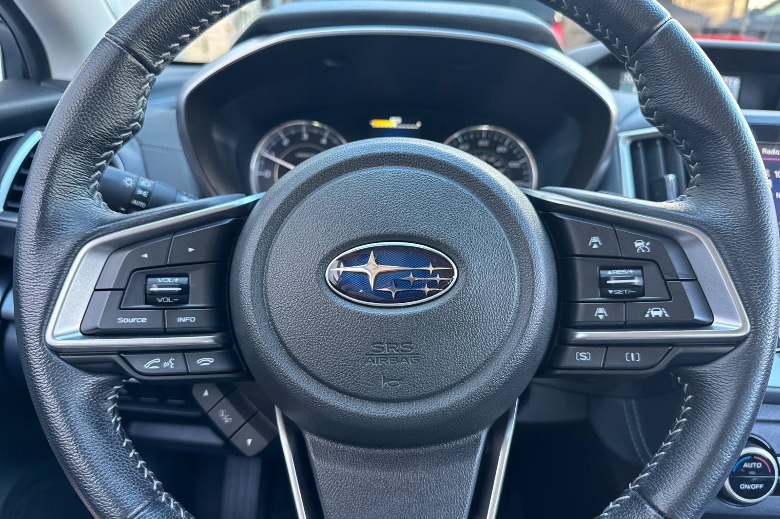 Used 2020 Subaru Impreza 2.0i Limited w/ Popular Package #2 AWD/4WD image 11