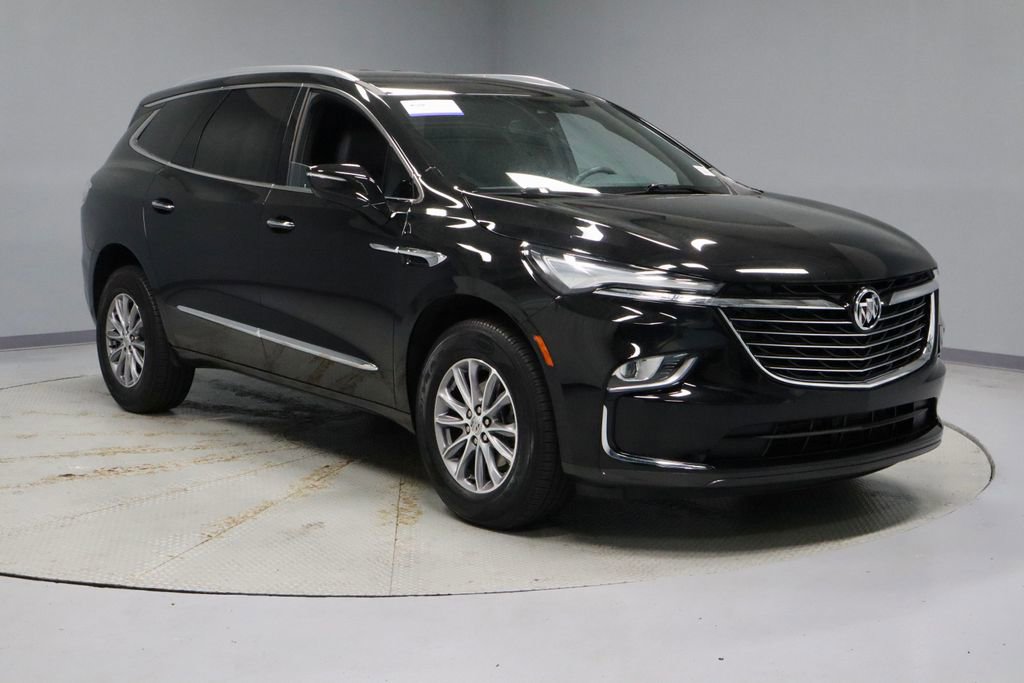 Used 2023 Buick Enclave Essence