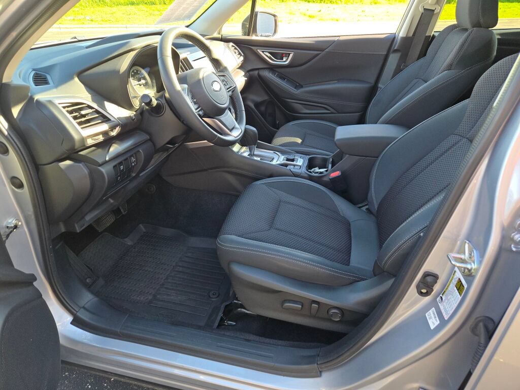 Certified 2023 Subaru Forester Premium AWD/4WD image 23