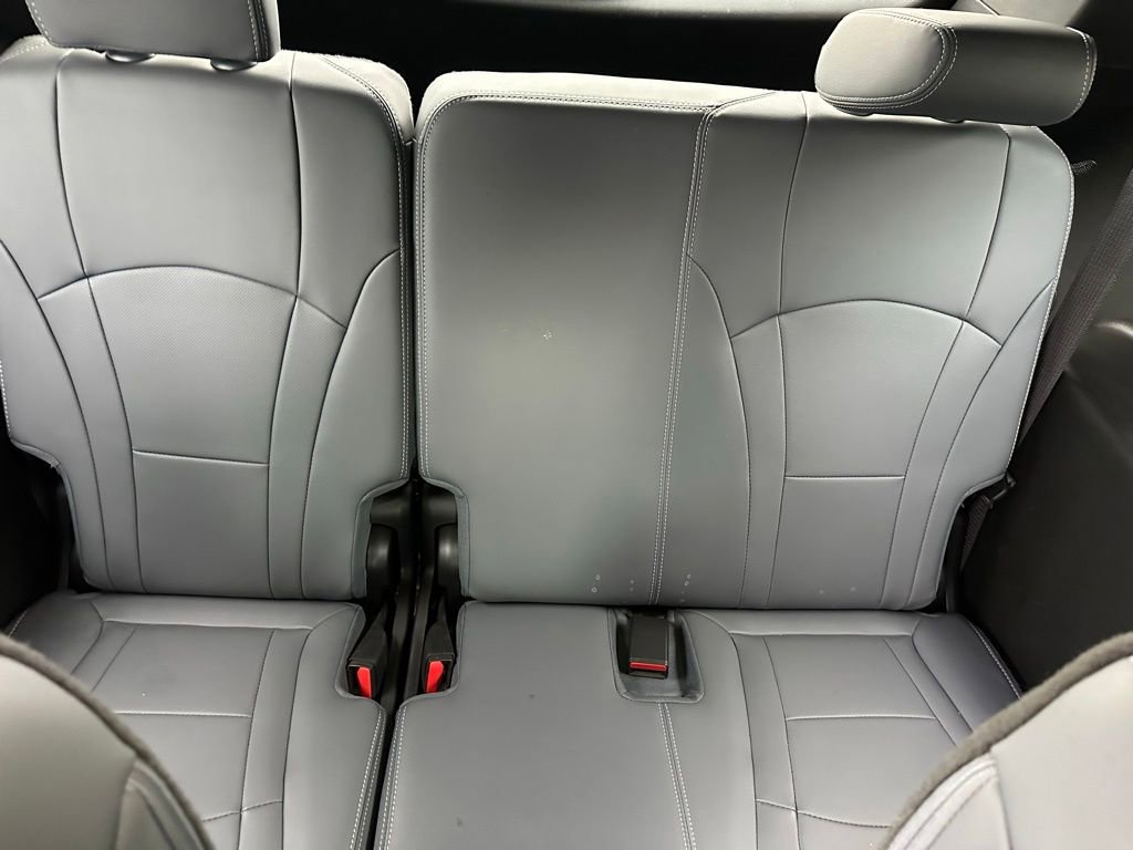 Used 2023 Buick Enclave Essence w/ LPO, Floor Liner Package FWD image 19
