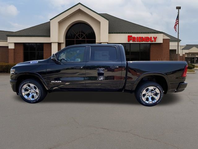 New 2025 RAM 1500 4x4 Crew Cab image 5