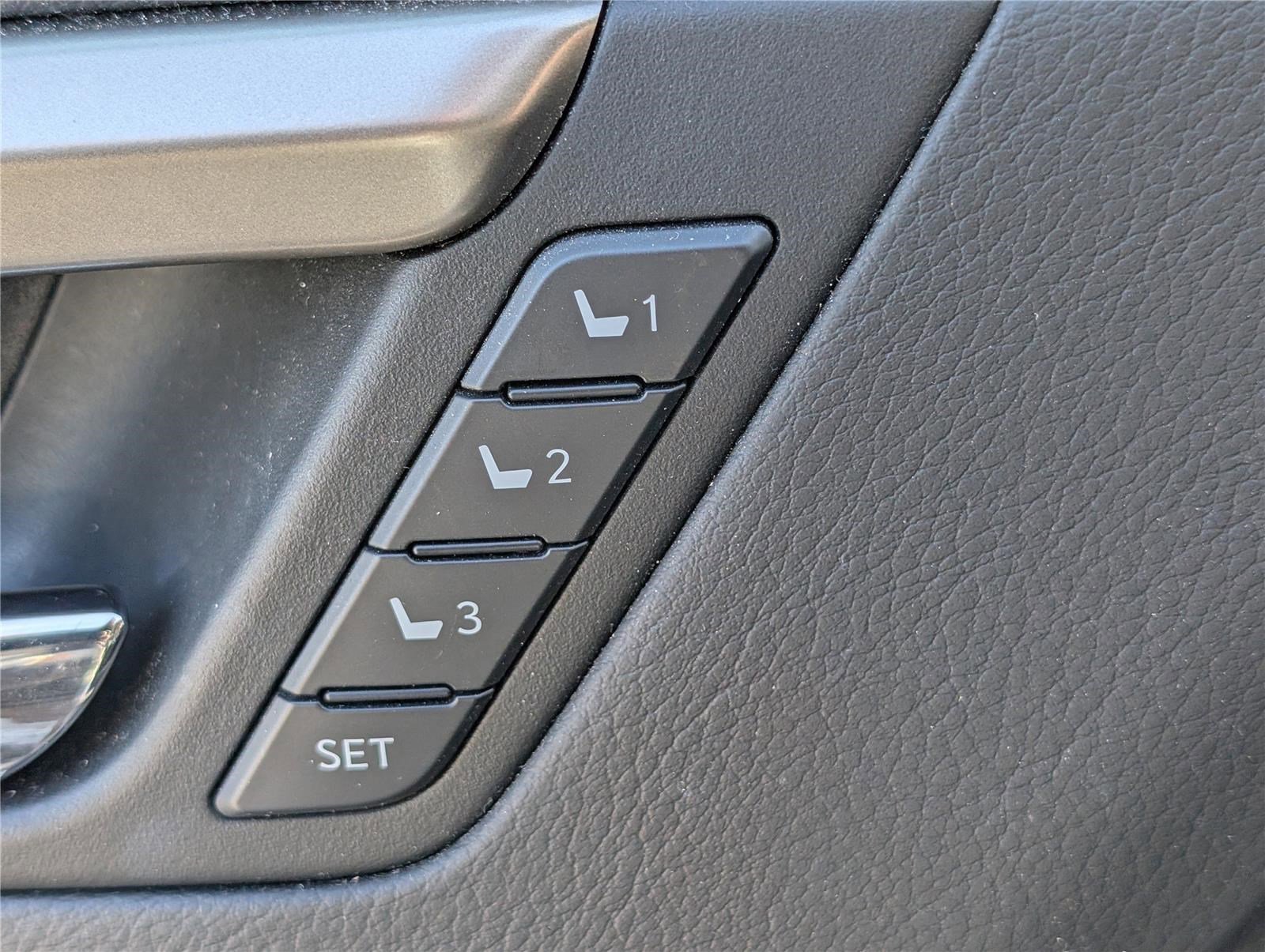 Used 2017 Lexus RX 350 AWD image 21